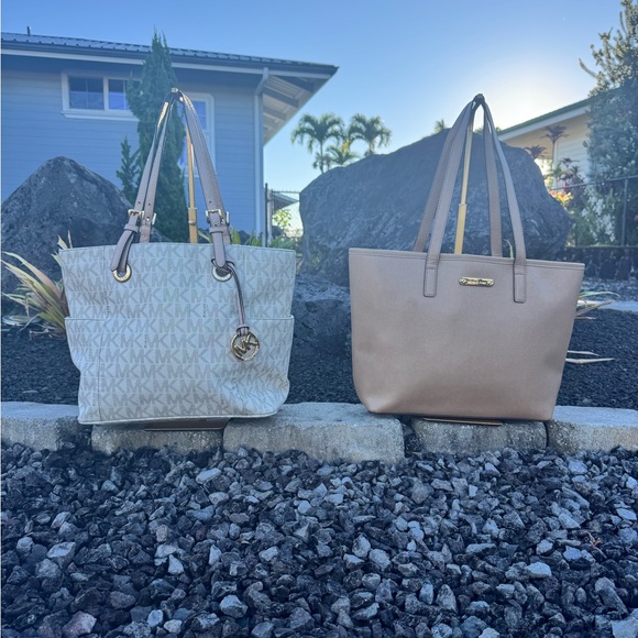 Michael Kors Jet Set Totes – Canvas Logo & Pebbled Leather – Set of 2 - Picture 1 of 14